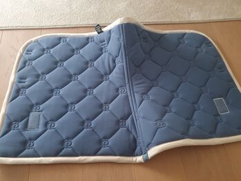 Equestrian Stockholm Schabracke Parisienne Blue in DL