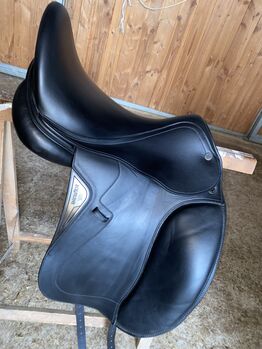 Equiline Dressage Elite Dressursattel, Equiline Dressage Elite, Anika Schmidt, Dressage Saddle, Gaildorf