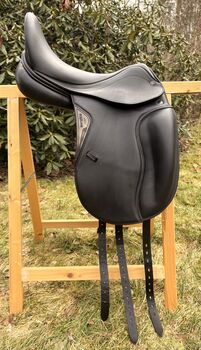 Equiline Dressursattel, Equiline New Contest, Melanie Rex, Dressage Saddle, Wietze 