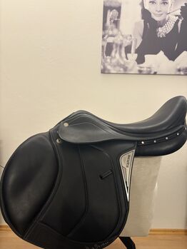 Equiline Springsattel, Equiline Nick Skelton, Sahrah Rohrböck , Jumping Saddle, Oberndorf bei Salzburg