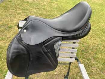 Equiline Springsattel, Equiline  Talent, Julia, Jumping Saddle, Stelle