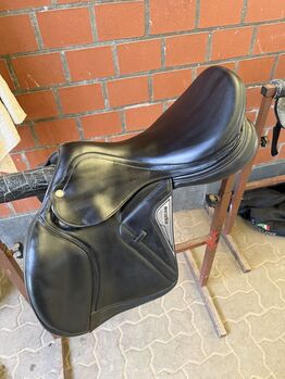 Equiline Springsattel, Equiline  Nick Skelton , Virginia Schmidt, Jumping Saddle, Barsbüttel