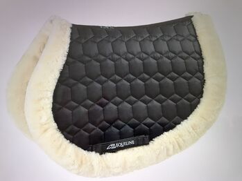 EQUILINE SCHABRACKE SNUGGLY DRESSUR, EQUILINE  SNUGGLY DRESSUR SCHABRACKE , Melanie Wolfram, Dressage Pads, Tarmstedt 