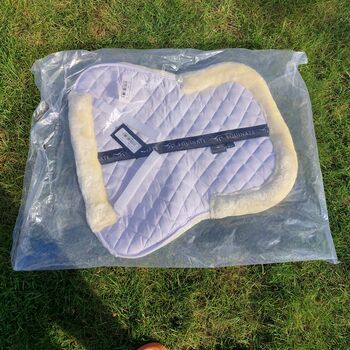 EQUINATE Sattelpad Sidney Größe 55cm weiß weich gepolstert, EQUINATE  Sidney, Nicole , Other Pads, Norderstedt