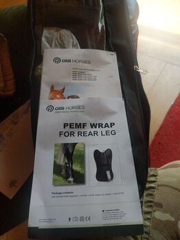 Equine Therapy PEMF rear leg wrap and electronic puls machine both are new, Omi horses PEMF equine products line PEMF wrap for rear leg, Alexander Shaun Rooken-smith, Pozostałe, Bagworth