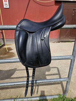 Equipe Dressursattel 17.5 Victoria / Viktoria ecarbon, Equipe Victoria , SB, Dressage Saddle, Kobern-gondorf