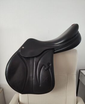 Siodło skokowe Equipe EQS Special 17,5 M czarne, Equipe  EQS, Magda, Jumping Saddle, Srem