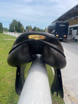 Equipe Expression jumping saddle Equipe  Expression