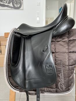 Ergo Saddlefit ESF Dressursattel 17" Monoblatt (wie Hennig ASP), Ergo Saddlefit ESF (Hennig) Platin Monoblatt, Gabriele Fiethen, Dressage Saddle, Zirndorf