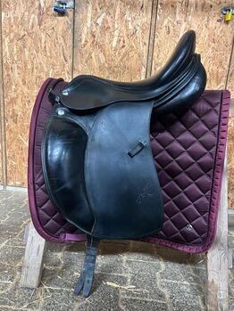 ERREPLUS Adelinde, 17", schwarz, Erreplus Adelinde, Andrea, Dressage Saddle, Hattersheim Am Main