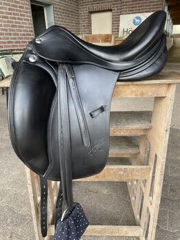 ErrePlus Dressursattel Adelinde 17 Zoll, ErrePlus  Adelinde, AM, Dressage Saddle, Düren