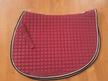 Escadron Cotton Springschabracke mit passender Fliegenmütze – Weinrot, Größe Full Escadron cotton