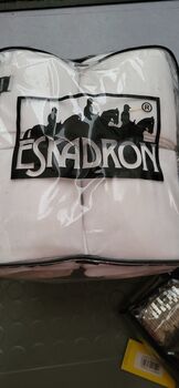 Eskadron Bandagen, Eskadron , Laura Hilkert , Gamaschen, Heppenheim 