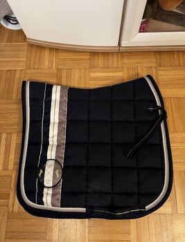 Eskadron Big - Square Dressur Schabracke | Heritage oxfordnavy, Eskadron, Tara, Dressage Pads, Berlin