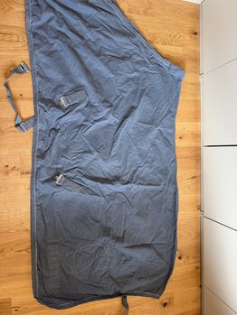 Eskadron Classic Sports Abschwitzdecke Denim Steel Blue FS 2025 - Größe XXL, Eskadron Eskadron Classic Sports Abschwitzdecke Denim Steel Blue FS 2025 - Größe XXL, Marie, Horse Blankets, Sheets & Coolers, Spielberg
