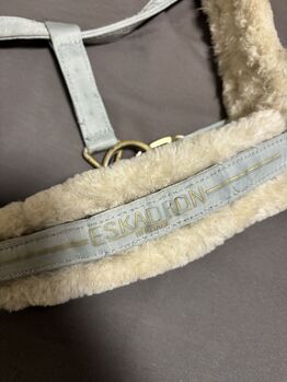 Eskadron FauxFur Halfter Sea Salt Eskadron  Heritage Herbst/Winter 2021 