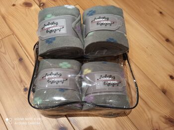 Eskadron Fleecebandagen NICI Bandagen 4er Set Kleeblatt koala grey Eskadron Nici