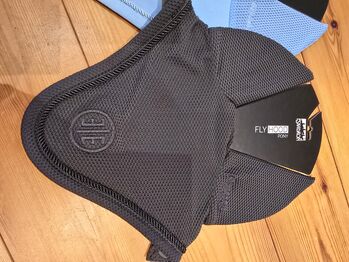 Eskadron Fliegenhaube Darkolive Mesh Pony Eskadron Essence
