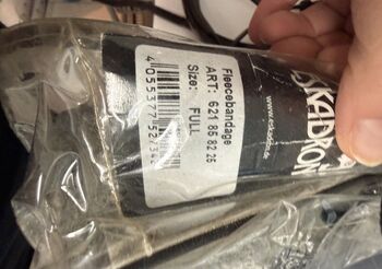 Eskadron Graue Fleecebandagen Eskadron  Fleecebandagen 