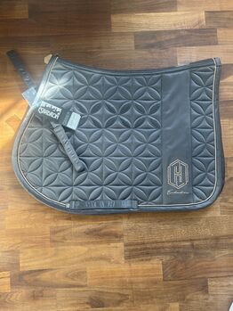 ESKADRON Heritage Schabracke VS, basalt grey, neu mit Etikett, Eskadron Heritage 23/24 Mattgloss Big Square Schabracke, Svenja, Dressage Pads, Burscheid