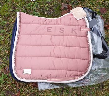 Eskadron Heritage Schabracke DL Glossypad Rosewood, Eskadron Glossy Pad, Juliane, Dressage Pads, Bayreuth 