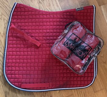 Eskadron Cotton DL rot mit Fleecebandagen Eskadron