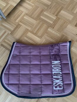 Eskadron Next Generation Schabracke, Eskadron, Lara Babylon, Dressage Pads, Viernheim