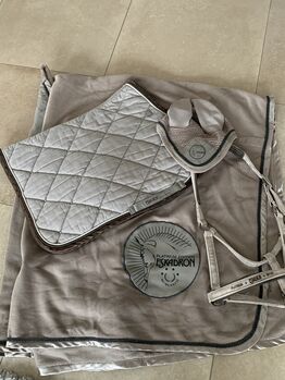 Eskadron Platinum Set Springen Eskadron  Platinum Kollektion 