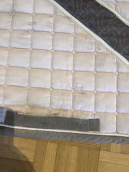 Eskadron Powderrose VS