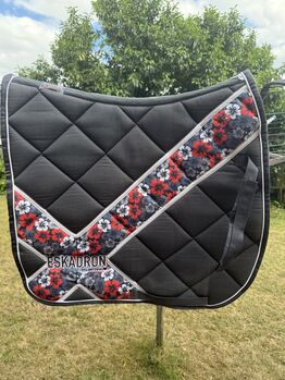 ESKADRON Schabracke BICROSS Next Generation 2017, Eskadron  Bicross Next Generation, Yara Simson, Dressage Pads, Wathlingen