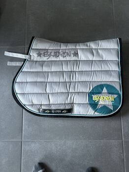 Eskadron Schabracke VS Grau mit Silikon Grip, Eskadron, Lisa, Dressage Pads, Frickenhausen