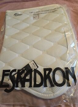 Eskadron Schabracken Mesh Weiß Turnierschabracke Neu WB VS Eskadron  Turnierschabracke 