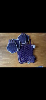 Eskadron Set Deep Berry, Eskadron , Laura, Dressage Pads, Paderborn