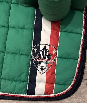 Eskadron Set (Dressur Schabracke & Bandagen) Eskadron