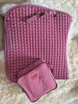 Eskadron Set (Schabracke und Bandagen), Eskadron  Schabracke und Bandagen , Caro, Dressage Pads, Bad Driburg