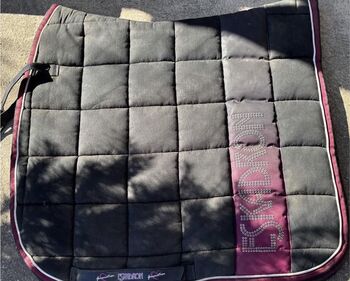 Eskadron Schabracke, Eskadron, Nia, Dressage Pads, Freilassing