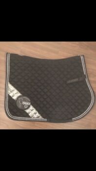 Eskadron Schabracke Platinum schwarz silber, Eskadron  Platinum , Mara Thönnißen, Dressage Pads, Geilenkirchen