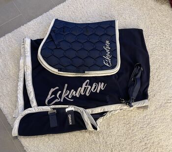 Eskadron Set Schabracke (VS) + Abschwitzdecke (145) dunkelblau, Eskadron, Lara, Horse Blankets, Sheets & Coolers, Goch