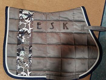 Eskadron Schabracke VS Silber Eskadron