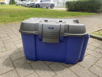 Putzkoffer/Kiste, Anni Hartmann, Czyszczenie konia, Dortmund