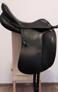 Euroriding aus 2021/Prestige Emilio +2cm 18" 33KW, Euroriding /Prestige Emilio, Nadja, Dressage Saddle, Hamburg