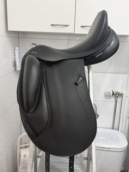 Euroriding Leggera K by Prestige Monoblatt 17 Zoll 32 +2 Dietro NEU, Leggera K, A. Maar, Dressage Saddle, Radevormwald