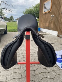 Neuwertiger Vielseitigkeitssattel, Prestige Roma, Laura, All Purpose Saddle, Frauenfeld