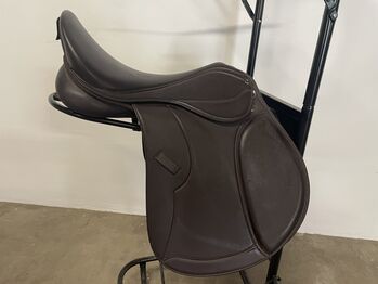 Vielseitigkeitssattel Norton 17 Zoll, Norton Club, Julia, All Purpose Saddle, Verl