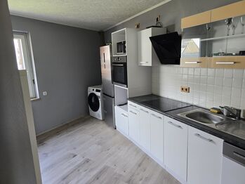 Traumhaftes Haus mit Pferdehaltung, Reitplatz & Einliegerwohnung