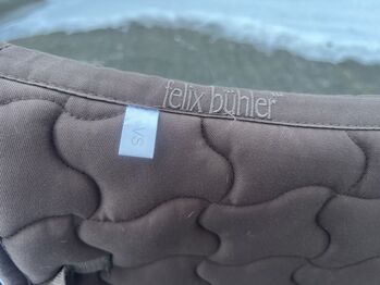 Felix Bühler VS Schabracke, WB, braun mit glitzer Bordüre Felix Bühler