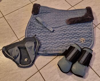 Felix Bühler Schabracke, Gamaschen & Fliegenhaube, Felix Bühler, Kim Prawalsky, Dressage Pads, Wurzen