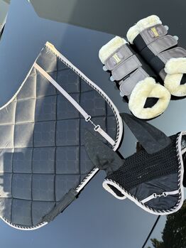 Felix Bühler Set Schabracke-Gamaschen-Halfter-Fliegenhaube, Felix Bühler , Kelly Winter , Dla koni, Düsseldorf