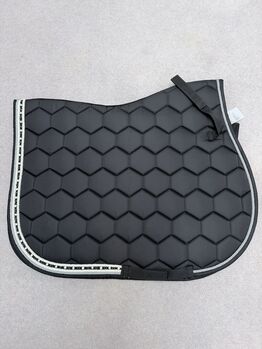 Felix Buhler black saddle pad