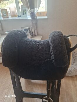 Fellsattel, Christ, Claudia Hotopp , Fellsattel, Schwedelbach